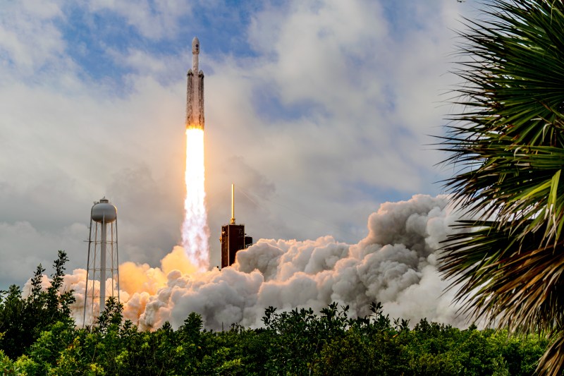 Psyche, Falcon Heavy, liftoff
