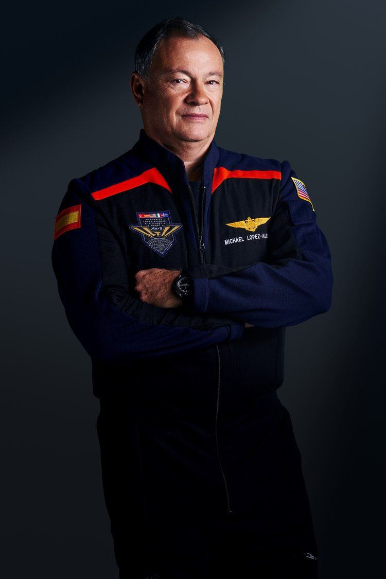 Commander Michael López-Alegría