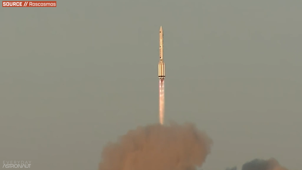 russian proton m rocket maiden flight
