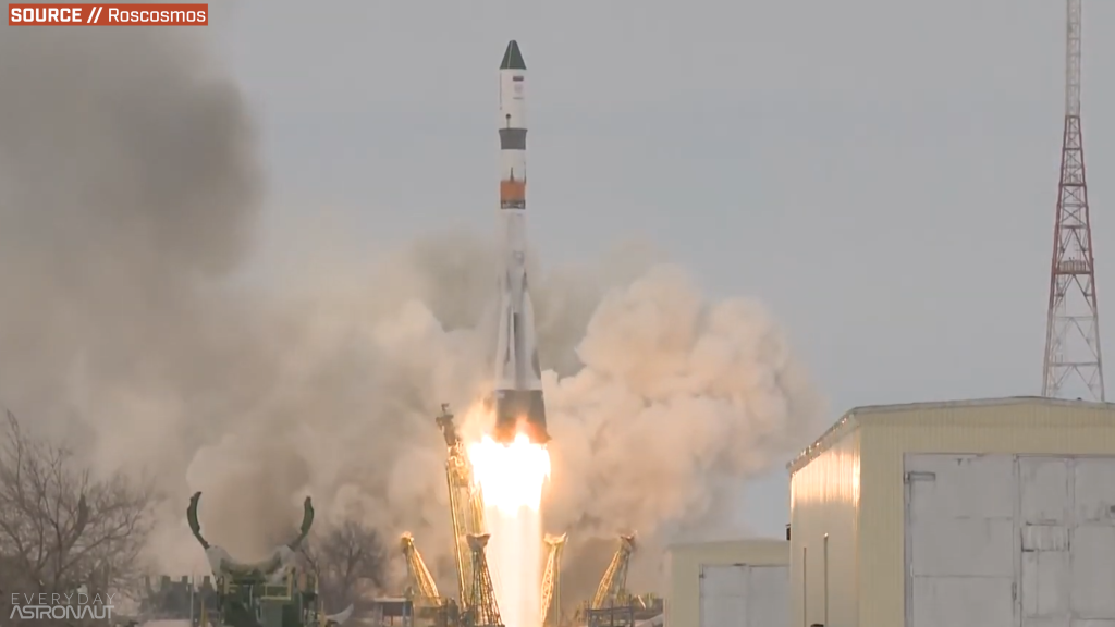 russian Soyuz 2 lift off