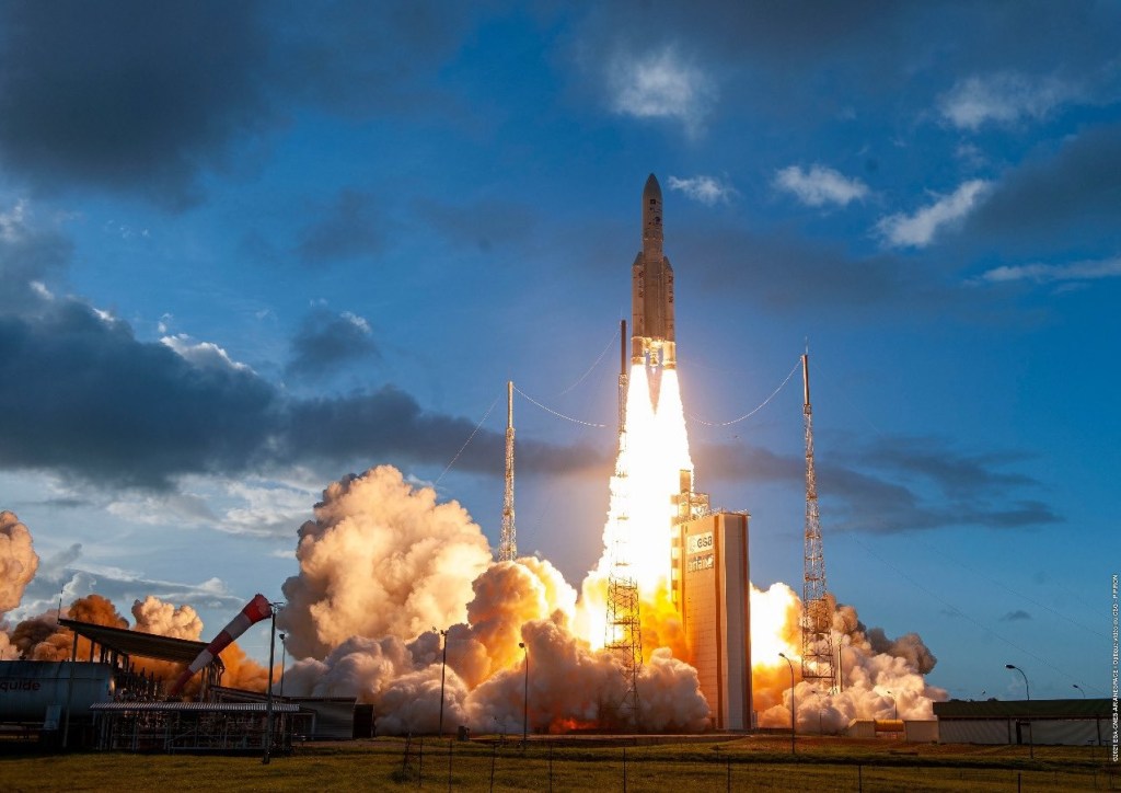 Ariane 5, launch