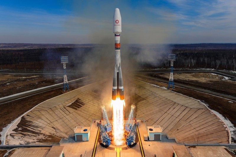Soyuz 2.1b launch from Vostochny Cosmodrome
